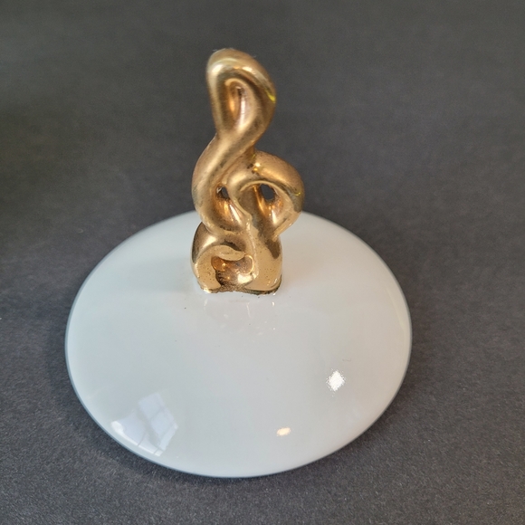 Music Note Trinket Dish Treble Clef Gilded Lid Porcelain Vintage Trinket Jar - Picture 8 of 9